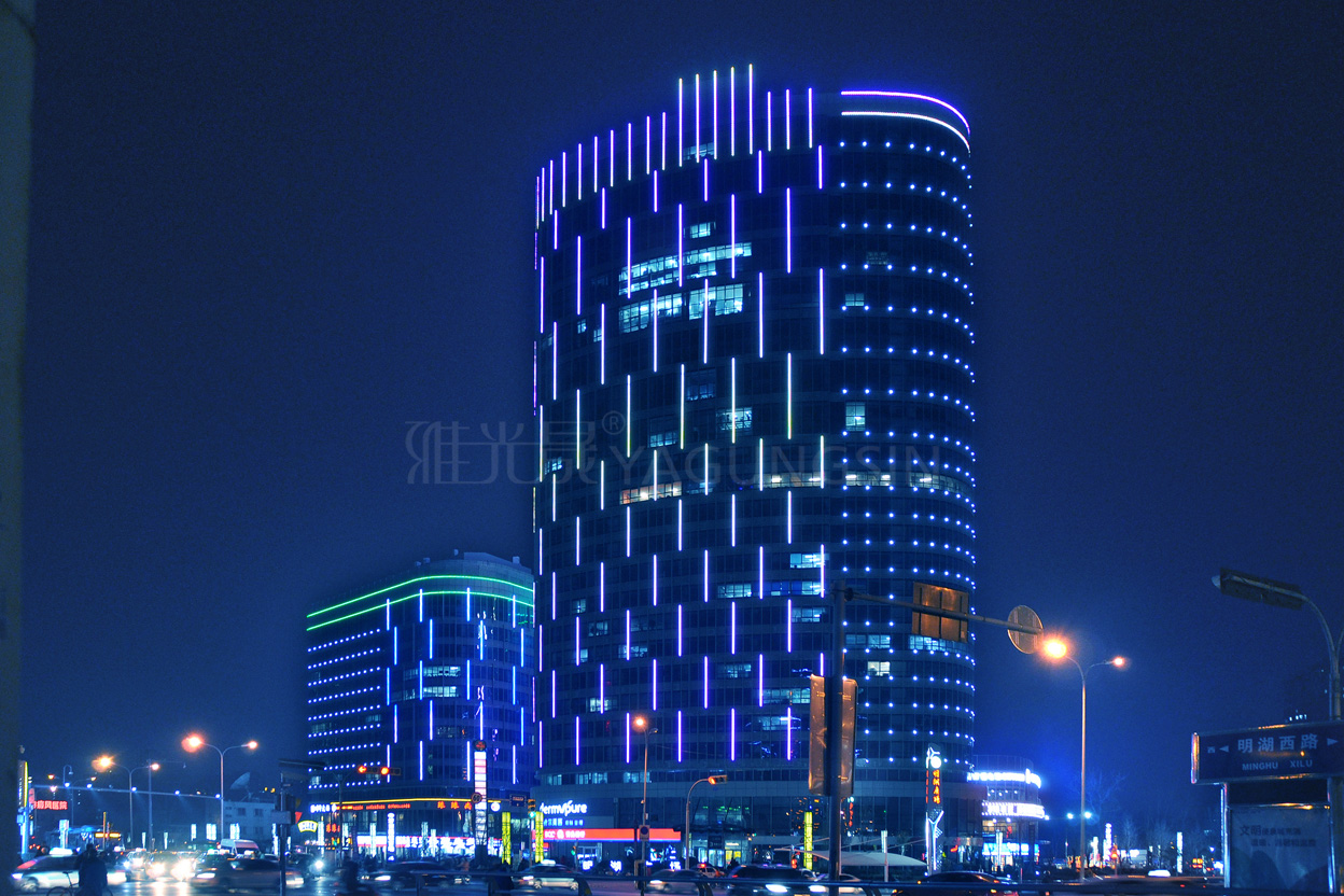 濟(jì)南明湖廣場(chǎng)-雅光晟案例