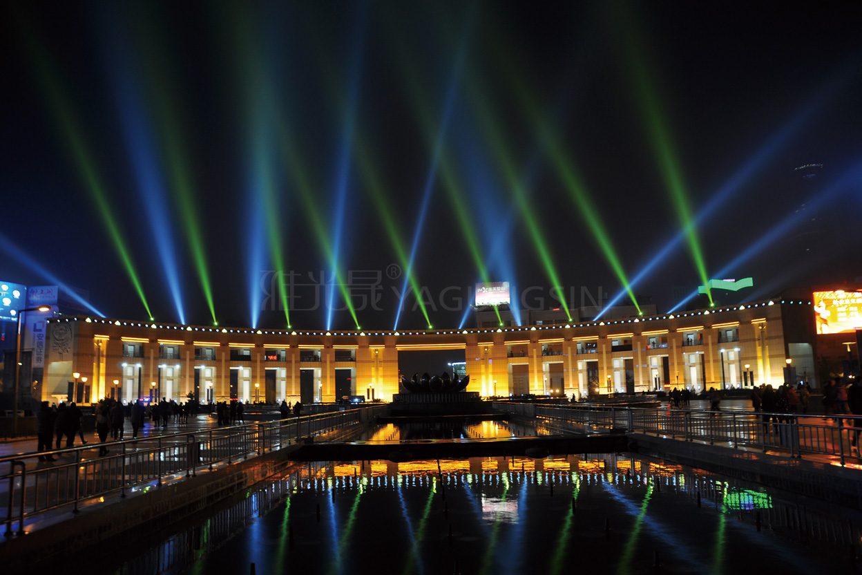 濟南泉城廣場燈光秀